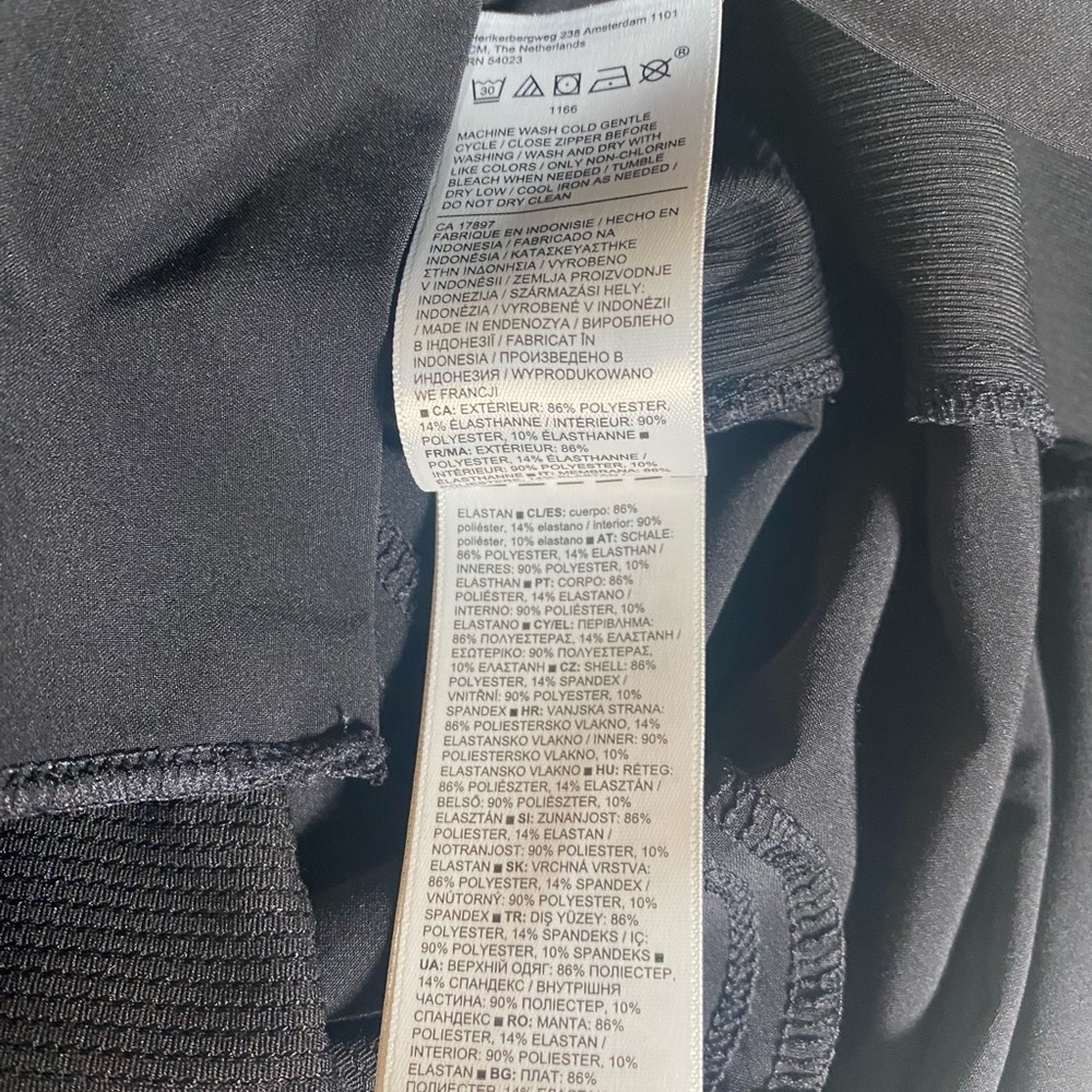 Athleta Black Skort Skirt Black Zip Pocket Size 16 - Picture 7 of 8